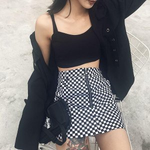 IELGY Korean black and white lattice A skirt bag hip skirt female