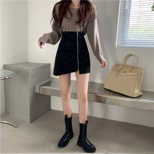 IELGY Leather Fashionable Slim A-line Short High waist Covered hips Women's skirts Half-length skirts Outer wear