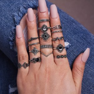 Trendy 15 Pcs/set Ring Set for Women New Collection/ Finger Rings for Girls Simple Stylish - Fashionable Silver Smart Retro Rings Set Birthday Gift for Women