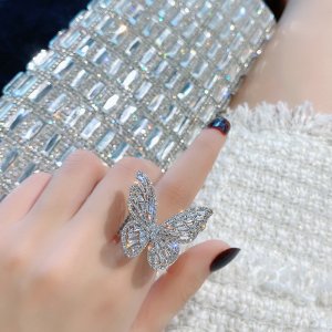 Trendy Shining Butterfly Adjustable Opening Ring For Women