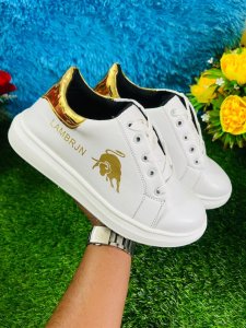 Comfortable DJ China Sneakers Shoes