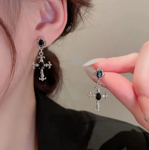 Color Metal Stars Pendant Earring Simple Inlaid Rhinestone Cross Drop Earrings Y2K Creative Dangle Earrings Korean INS Style Personality Sweet Cool Girl Fashion