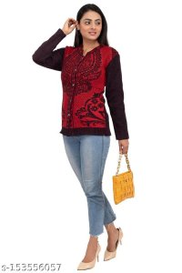 Pretty Graceful Women Sweaters