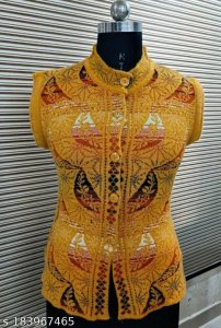 Classy Sensational Women Sweaters