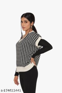 Stylish Latest Women Sweaters