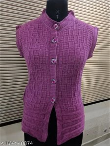 Urbane Graceful Women Sweaters