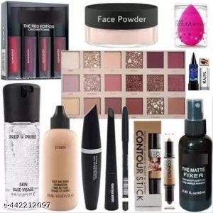Trendy Makeup Kits