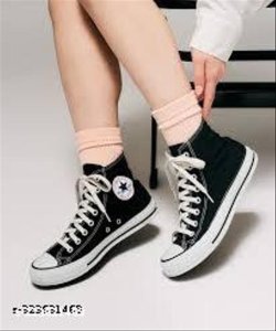 Fashionable Unique Women Boots