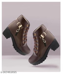 Fashionable Modern Women Boots