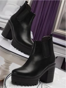 Fancy Trendy Women Boots