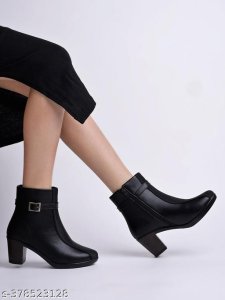 Shoetopia Boots For Women