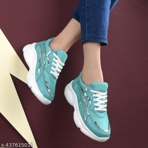 Alluring Women Sport Shoes