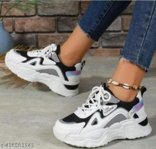 Trendy Sneakers