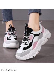 Voguish Women Casual Shoes