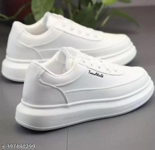 Unique Trendy Men Sports Shoes