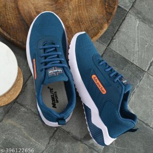 New Trendy Sports Shoes