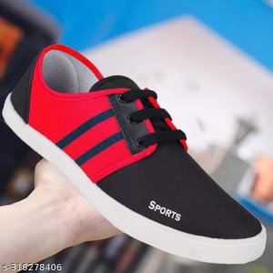 Unique Attractive Men Sports Shoes