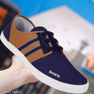 Unique Attractive Men Sports Shoes