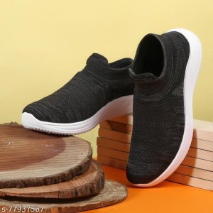 Unique Fashionable Men Sports Shoes