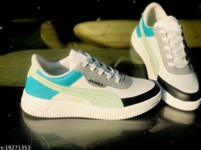 Unique Fabulous Men Sports Shoes