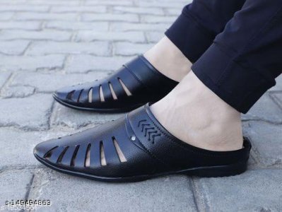 Relaxed Trendy Men Sandals