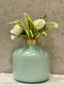 Trendy Vases