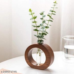 Trendy New Vases