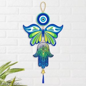 Attractive Wall Decor & Hangings