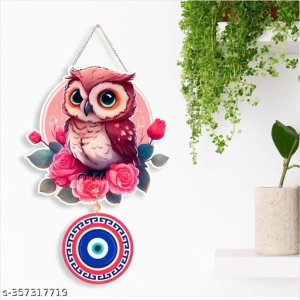 Attractive Wall Decor & Hangings