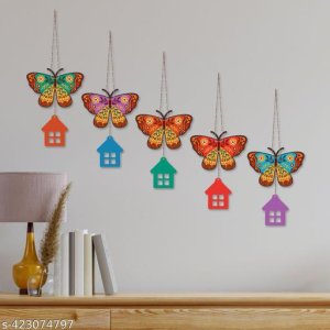 Alluring Wall Decor & Hangings