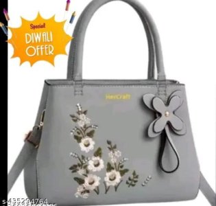 Voguish Fashionable Women Handbags