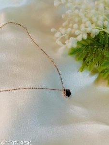 Sizzling Bejeweled Pendants & Lockets