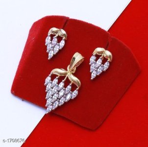 Women's Dailywear American Diamond Pendant Set