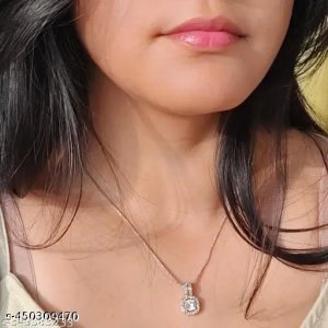 Allure Charming Pendants & Lockets