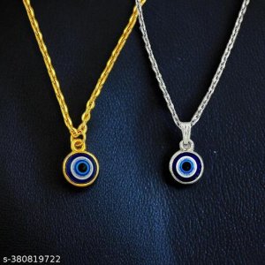 Sizzling Charming Pendants & Lockets