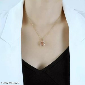 Sizzling Glittering Pendants & Lockets