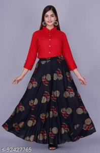 Pretty Graceful Women Skirt & Top Sets