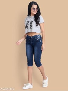 Pretty Ravishing Women Capris