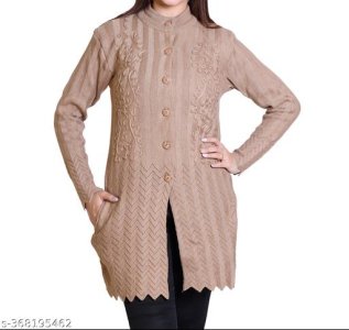 Classy Glamorous Women Sweaters