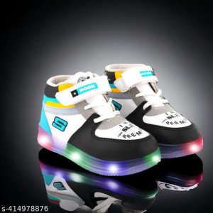 Trendy Sneakers