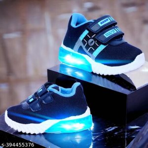 Beautiful Girls Sneakers