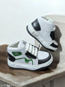 Trendy Sneakers