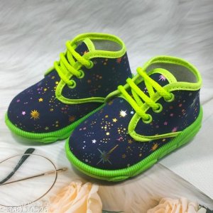 Pretty Infants Sandals & Shoes