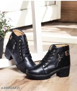 Fashionable Unique Women Boots