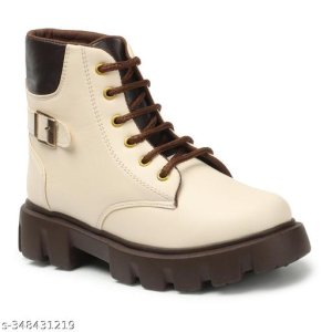 Fashionable Modern Women Boots