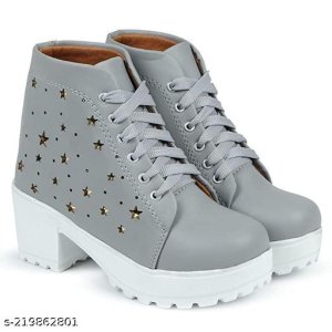 Versatile Women Boots