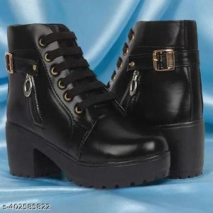 Essential Women Women Loafers & Moccassins
