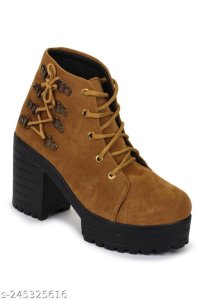 Fashionable Modern Women Boots