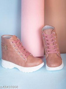 Versatile Women Boots