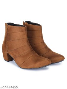Voguish Women Boots